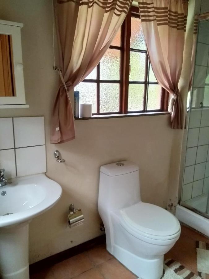 Khokha Moya Guesthouse 埃尔默洛 外观 照片