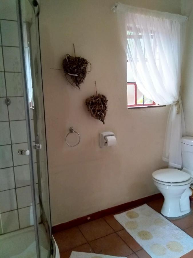 Khokha Moya Guesthouse 埃尔默洛 外观 照片
