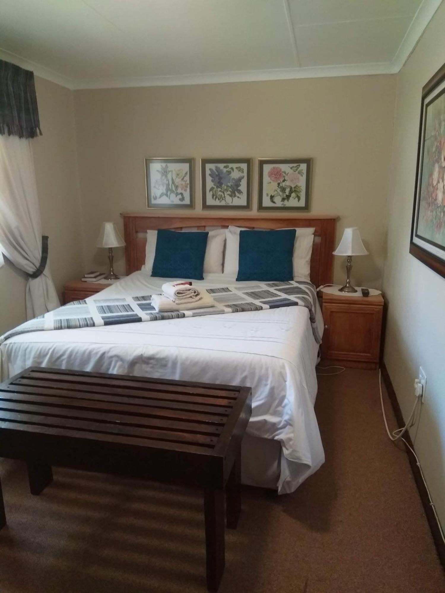 Khokha Moya Guesthouse 埃尔默洛 外观 照片